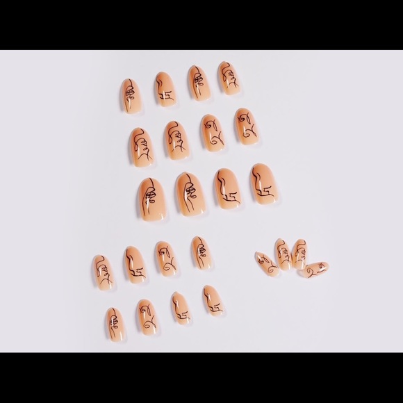 24 PCs reusable press nail brand new in box - Picture 3 of 6